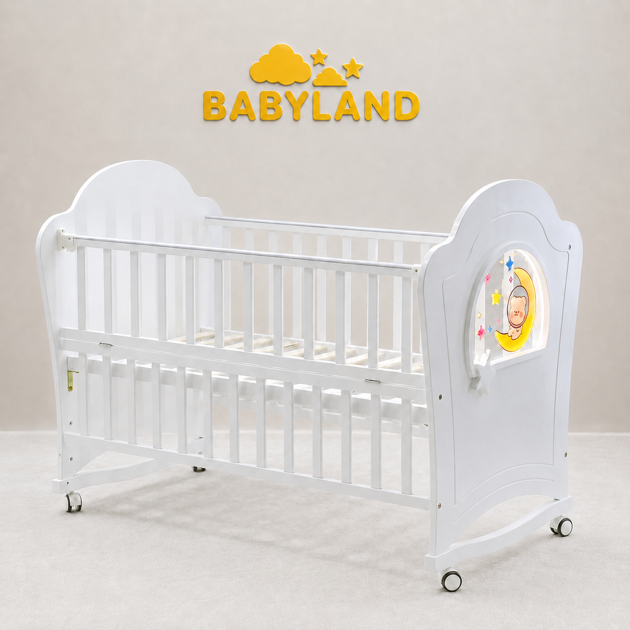 Beautiful Baby Cot with Drop-Side Panel